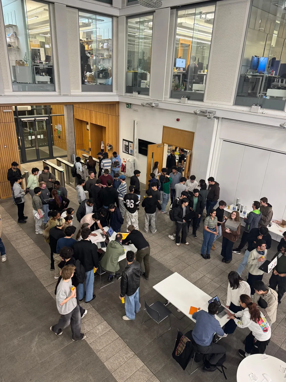 Jasmine helping organise an Edinburgh AI event